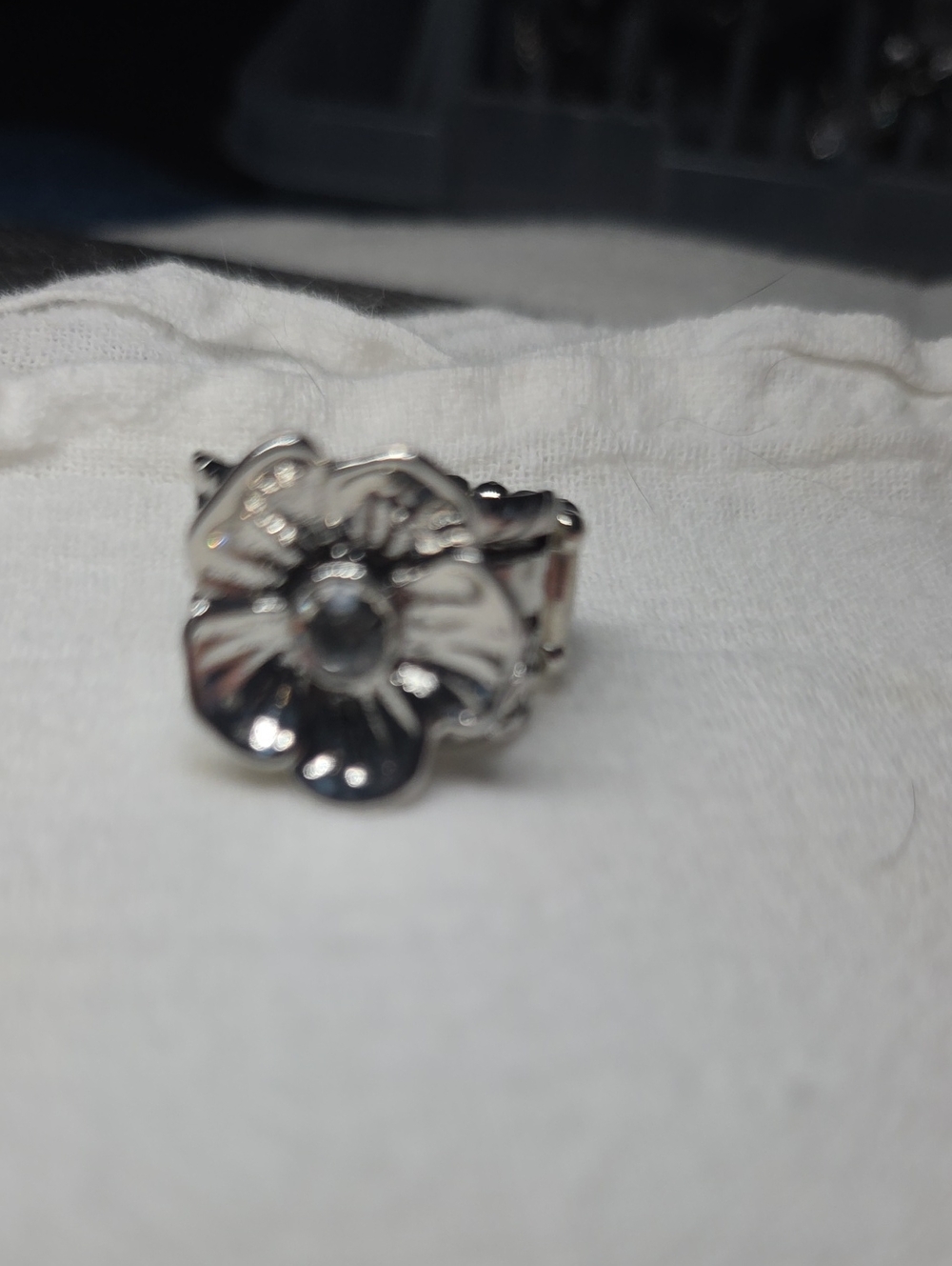 Silver Floral Cocktail Ring
